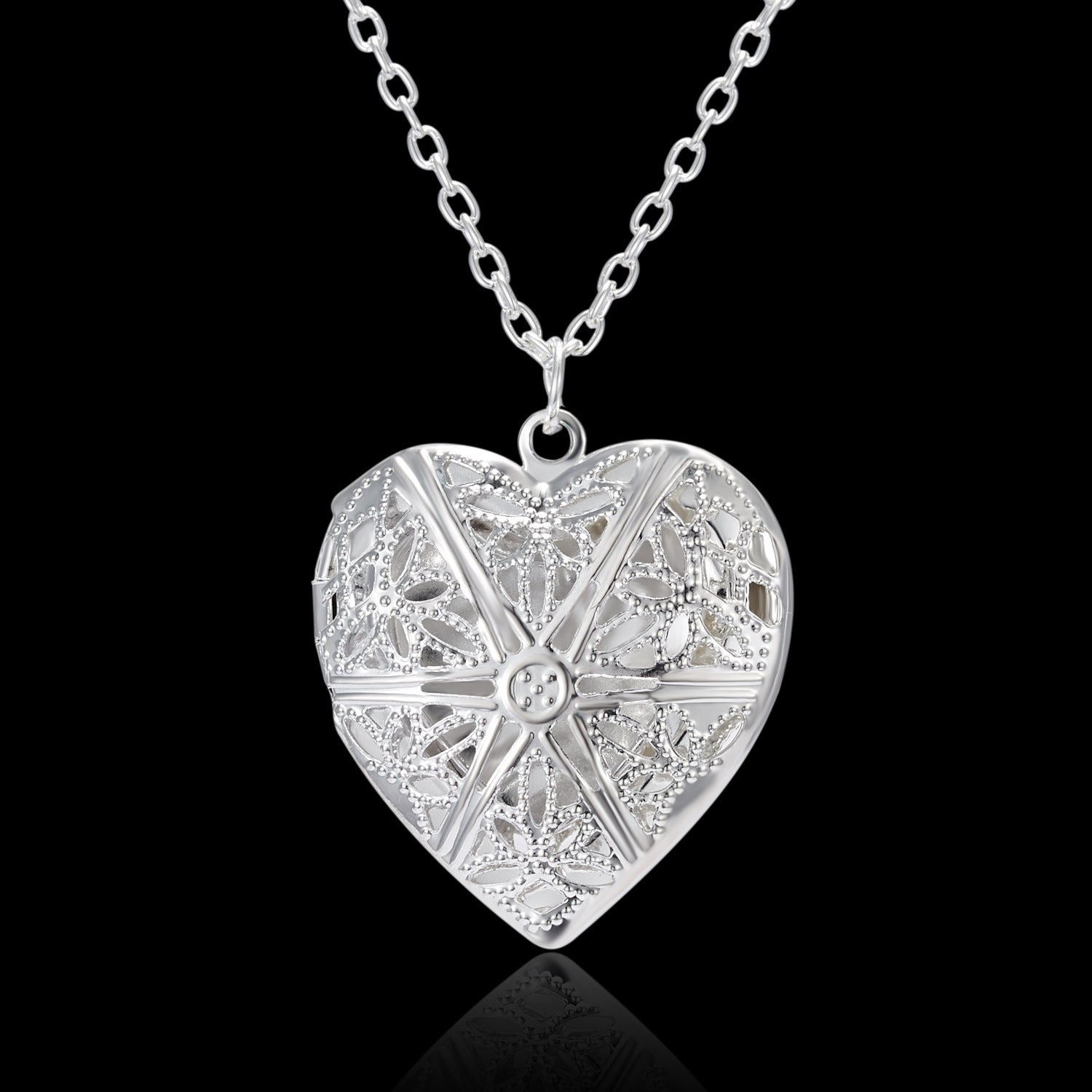 Carved Design Love Necklace, Heart-shaped Photo Frame.