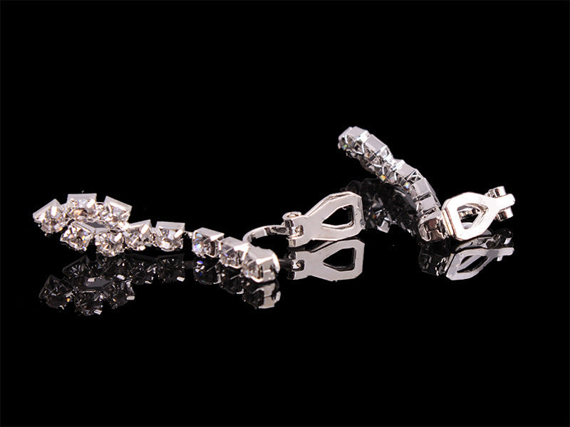 4 Pieces Rhinestones Necklace Set With Earrings Ring And Bracelet.